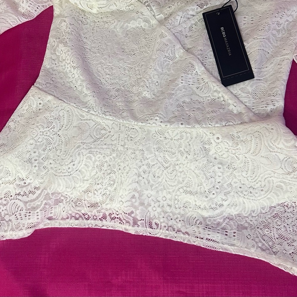 BCBGMaxAzria White Asymmetrical lace Peplum Blouse New with tag - Picture 5 of 5
